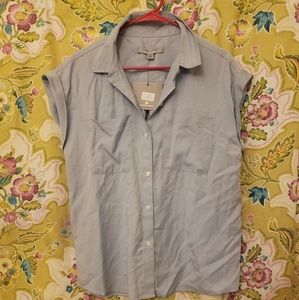 Light blue shirt